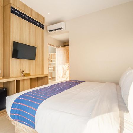 Dejavu 2.0 Hotel Bajo Komodo Labuan Bajo Dış mekan fotoğraf