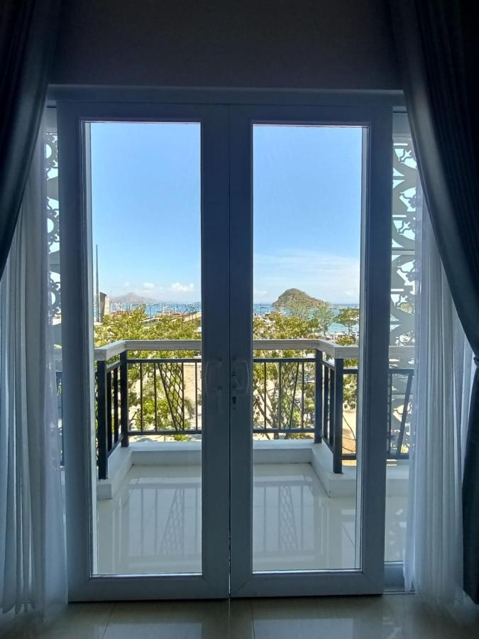 Dejavu 2.0 Hotel Bajo Komodo Labuan Bajo Dış mekan fotoğraf