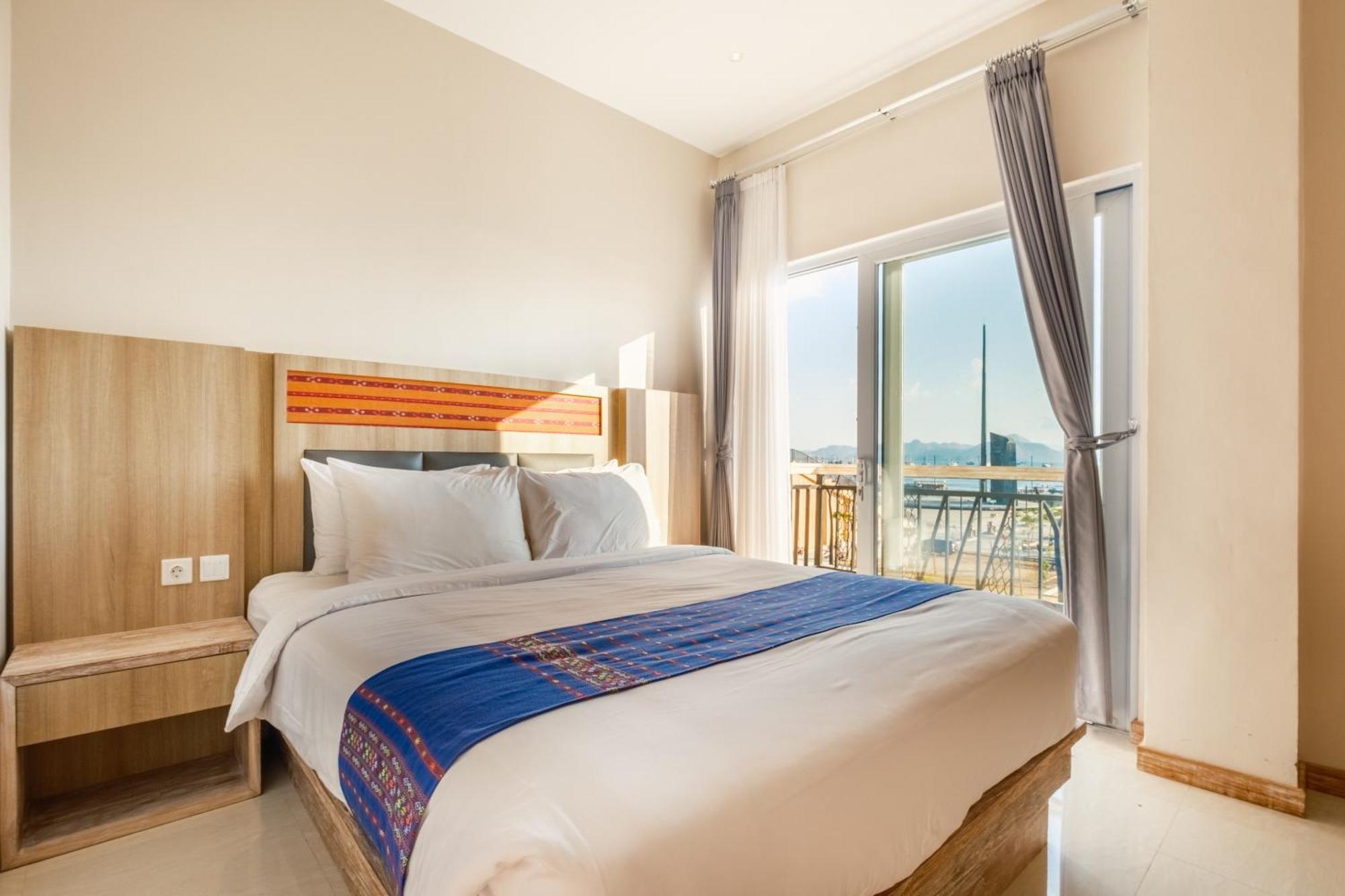 Dejavu 2.0 Hotel Bajo Komodo Labuan Bajo Dış mekan fotoğraf